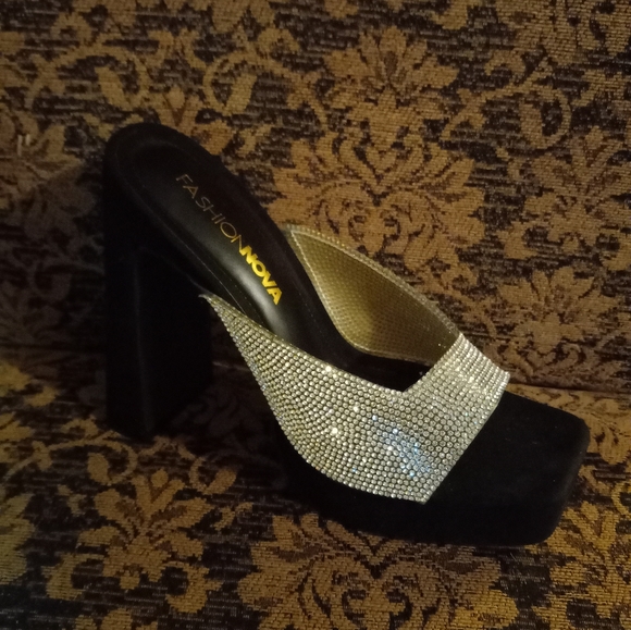 Rhinestone Heel - Picture 2 of 5